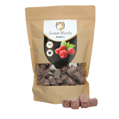 Excellent Horse Sweet Blocks Raspberry 1 kg